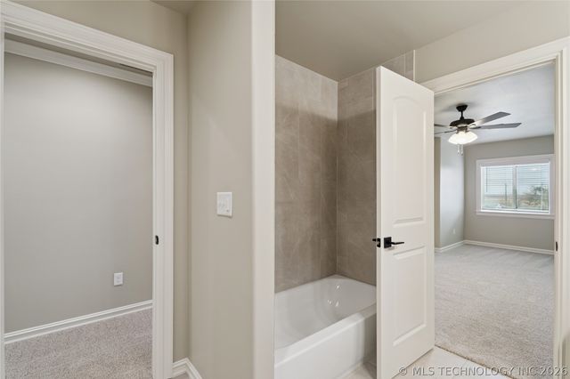 10924 N 81st East Place, Owasso, OK 74055