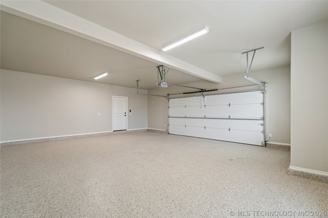 10924 N 81st East Place, Owasso, OK 74055