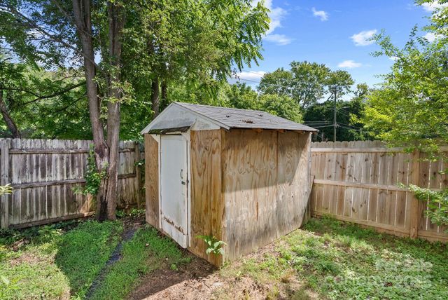 19 Busbee View Road, Asheville, NC 28803