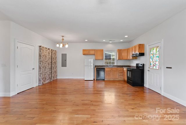 19 Busbee View Road, Asheville, NC 28803