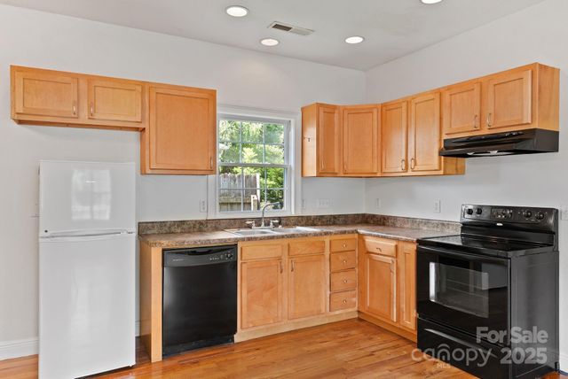 19 Busbee View Road, Asheville, NC 28803