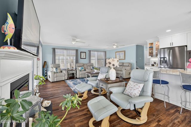 161 Big Hammock Point Road, Sneads Ferry, NC 28460