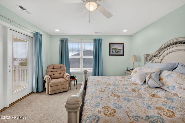 161 Big Hammock Point Road, Sneads Ferry, NC 28460