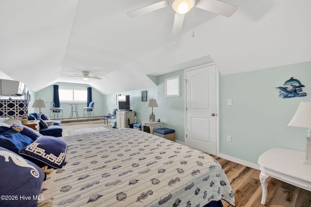 161 Big Hammock Point Road, Sneads Ferry, NC 28460