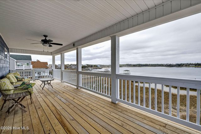 161 Big Hammock Point Road, Sneads Ferry, NC 28460