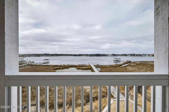 161 Big Hammock Point Road, Sneads Ferry, NC 28460