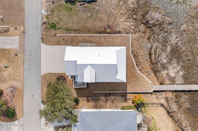 161 Big Hammock Point Road, Sneads Ferry, NC 28460