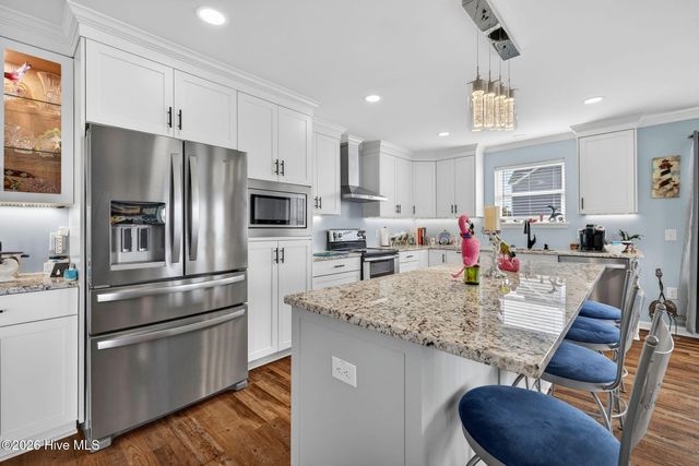 161 Big Hammock Point Road, Sneads Ferry, NC 28460