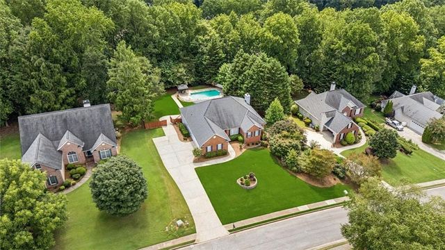 1182 Vintage Way, Hoschton, GA 30548