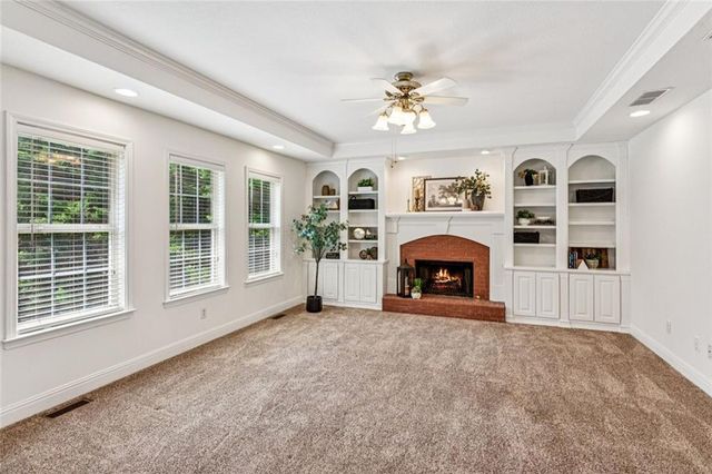 1182 Vintage Way, Hoschton, GA 30548