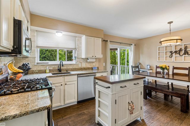 58625 CATHEY Street, Washington Twp, MI 48094