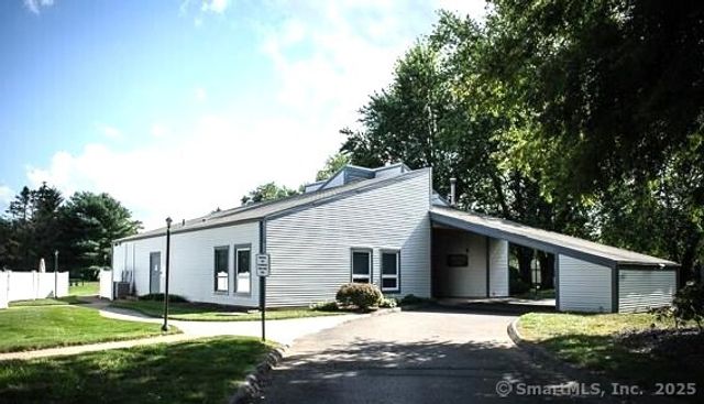 41 Candlewood Drive 41, South Windsor, CT 06074