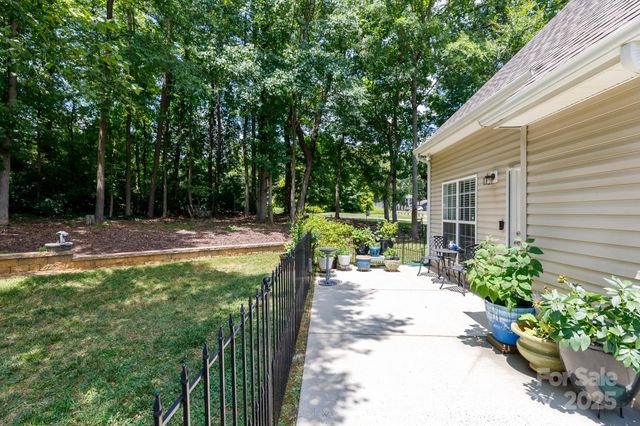 1585 Matthews Drive, Rock Hill, SC 29732