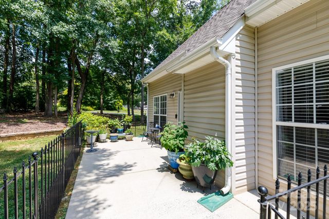 1585 Matthews Drive, Rock Hill, SC 29732