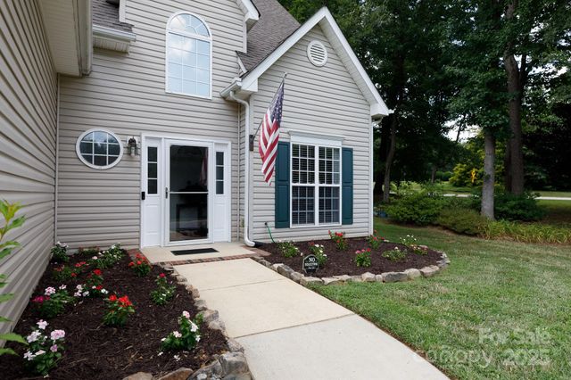 1585 Matthews Drive, Rock Hill, SC 29732