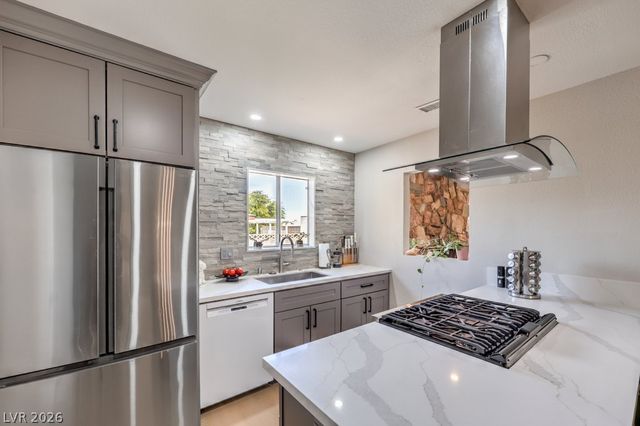 6945 Cobblestone Avenue, Las Vegas, NV 89145