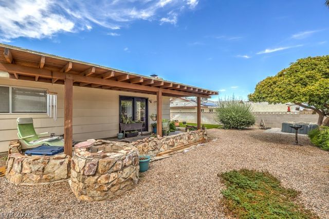 6945 Cobblestone Avenue, Las Vegas, NV 89145