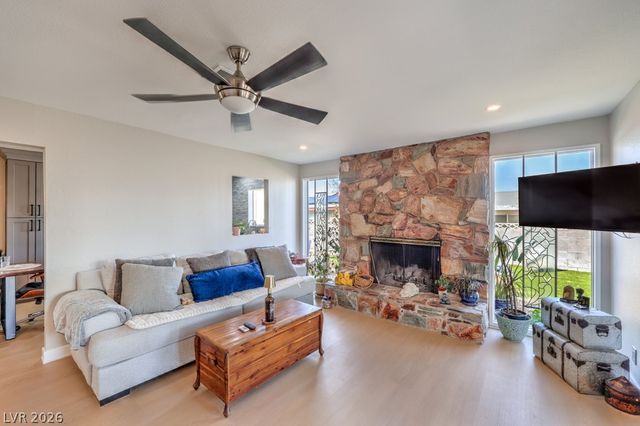 6945 Cobblestone Avenue, Las Vegas, NV 89145