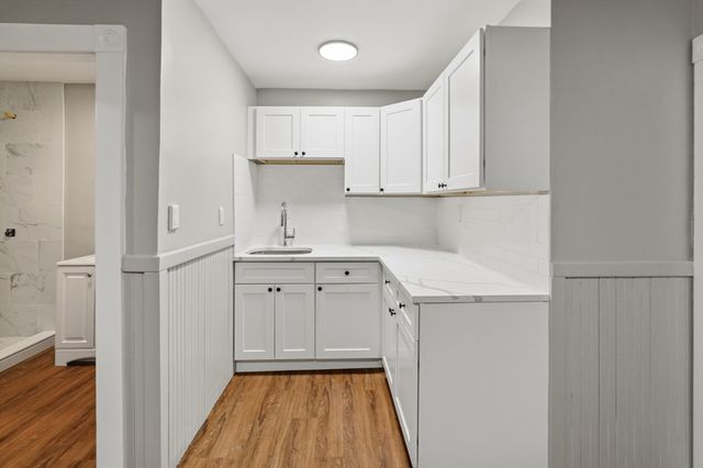 44 Pratt St. 3R, Fitchburg, MA 01420