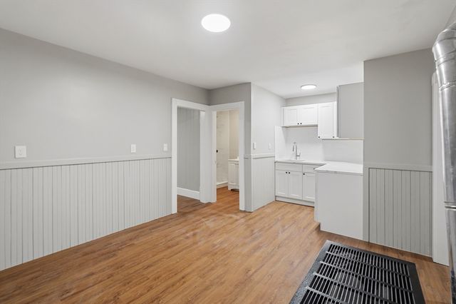 44 Pratt St. 3R, Fitchburg, MA 01420
