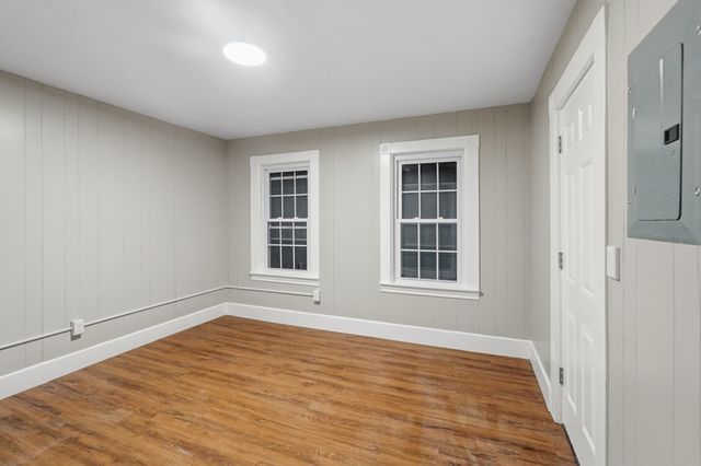 44 Pratt St. 3R, Fitchburg, MA 01420