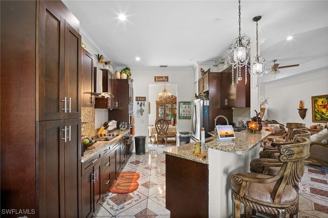 5270 42nd ST NE, Naples, FL 34120