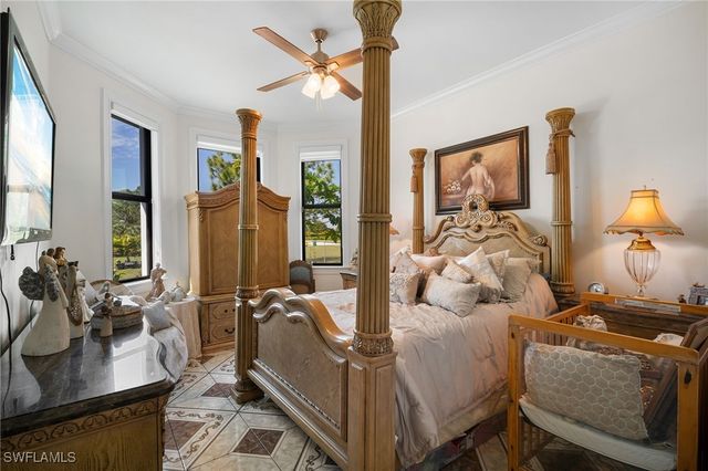 5270 42nd ST NE, Naples, FL 34120