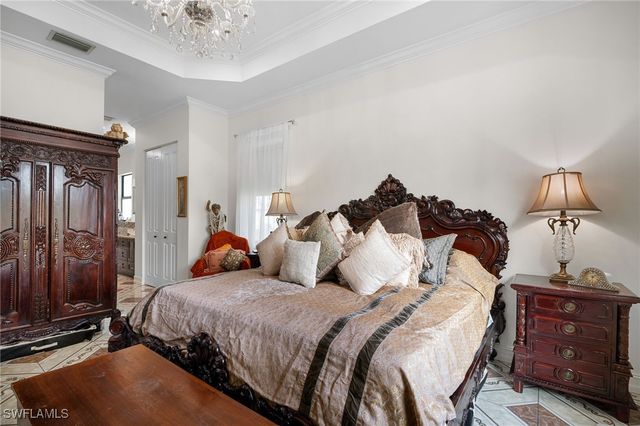 5270 42nd ST NE, Naples, FL 34120