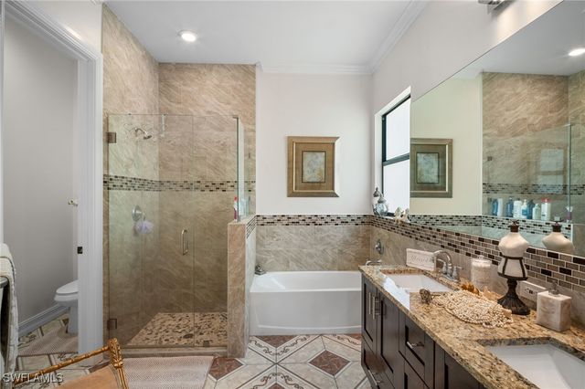 5270 42nd ST NE, Naples, FL 34120