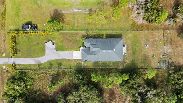 5270 42nd ST NE, Naples, FL 34120