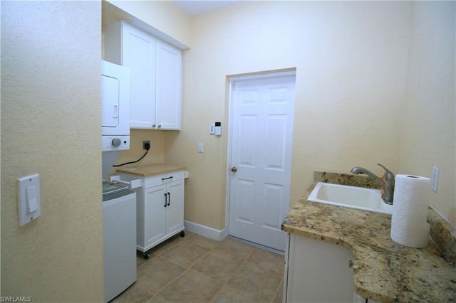 3702 SE 6th AVE, Cape Coral, FL 33904