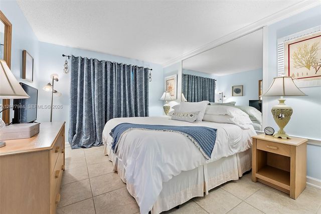 429 NE Tradewind Lane 305, Hutchinson Island, FL 34996