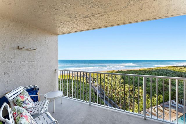 429 NE Tradewind Lane 305, Hutchinson Island, FL 34996