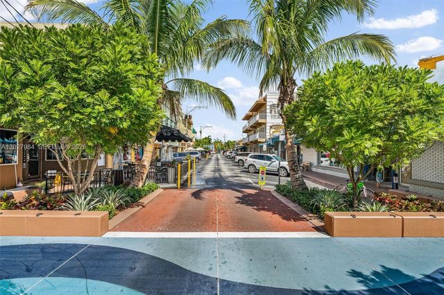 429 NE Tradewind Lane 305, Hutchinson Island, FL 34996