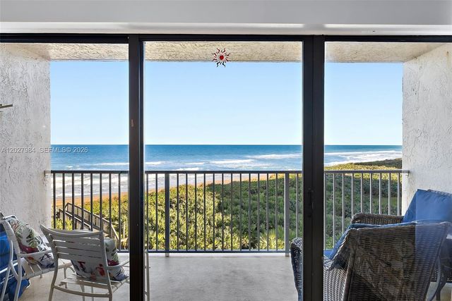 429 NE Tradewind Lane 305, Hutchinson Island, FL 34996