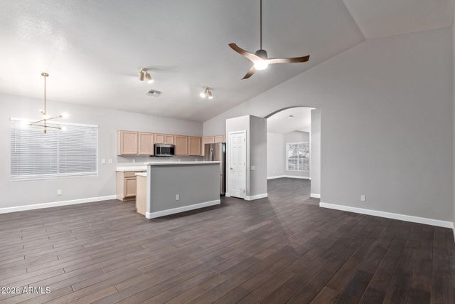 1004 W BEVERLY Lane, Phoenix, AZ 85023