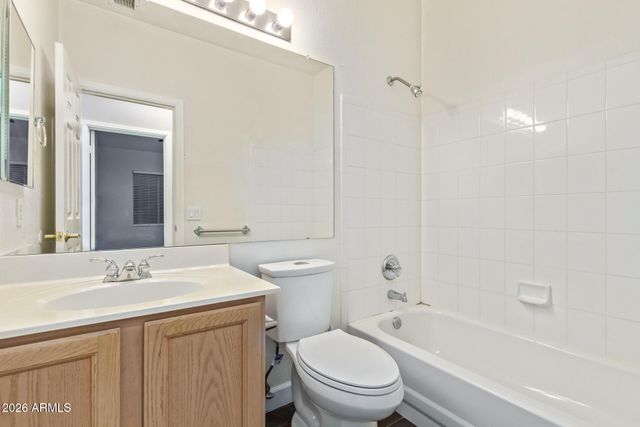 1004 W BEVERLY Lane, Phoenix, AZ 85023