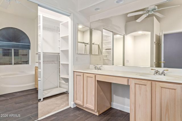 1004 W BEVERLY Lane, Phoenix, AZ 85023