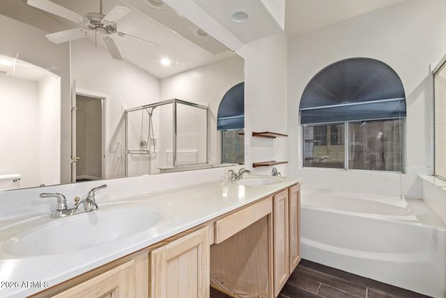 1004 W BEVERLY Lane, Phoenix, AZ 85023