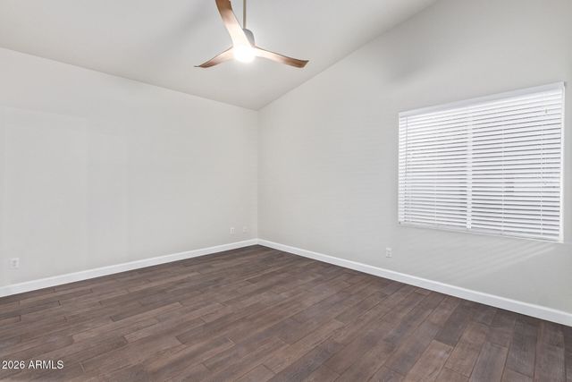 1004 W BEVERLY Lane, Phoenix, AZ 85023