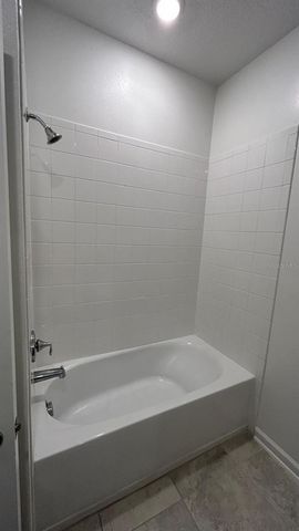 913 LAUREL VIEW WAY, Groveland, FL 34736