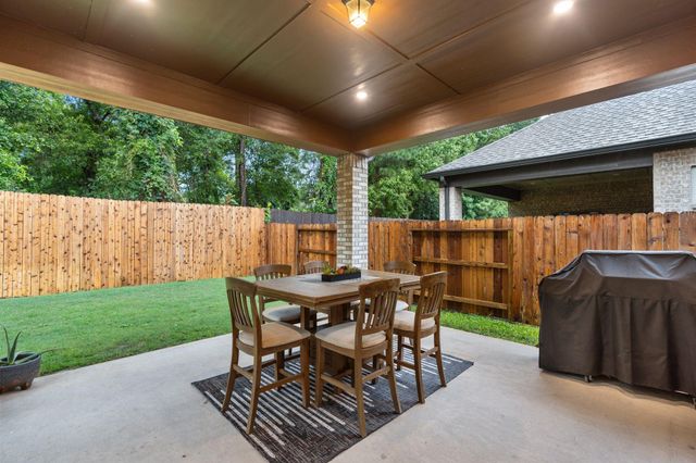 24531 Songlark Bend Drive, Tomball, TX 77375