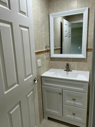 267 Flanders F, Delray Beach, FL 33484