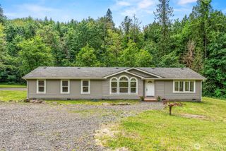 221 Parker Pl, Kelso, WA 98611