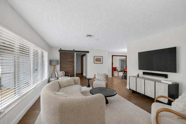 650 SW 16th Street, Boca Raton, FL 33486