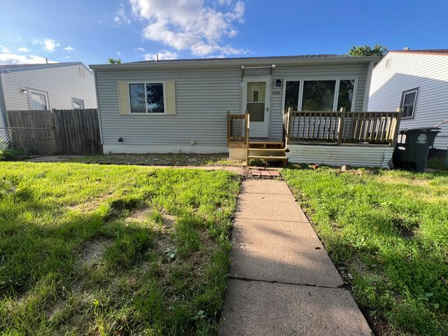3532 10TH Avenue, Council Bluffs, IA 51501
