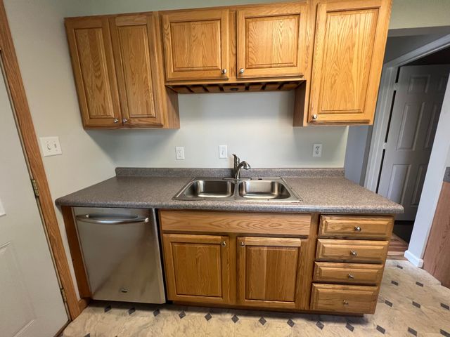 3532 10TH Avenue, Council Bluffs, IA 51501