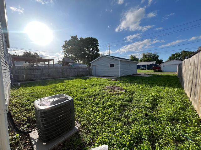 3532 10TH Avenue, Council Bluffs, IA 51501