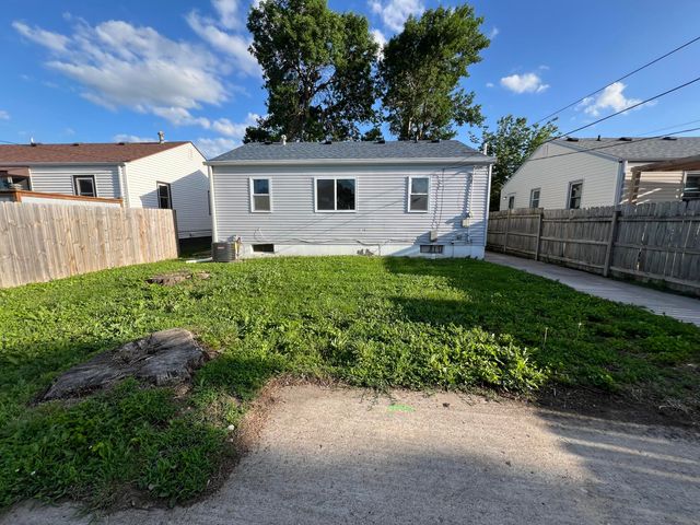 3532 10TH Avenue, Council Bluffs, IA 51501