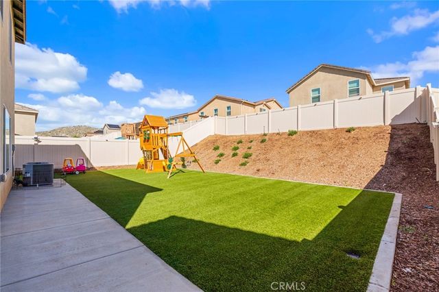 25576 Cetara, Homeland, CA 92548